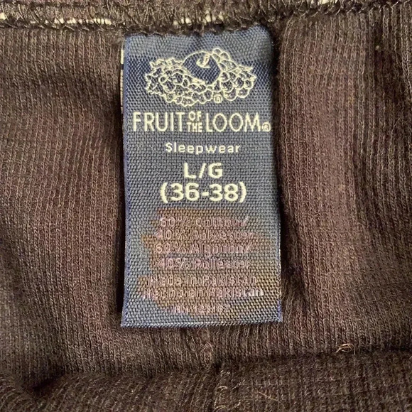 Sleepwear Fruit of the Loom Bottoms NWT 36/38 - Picture 3 of 7